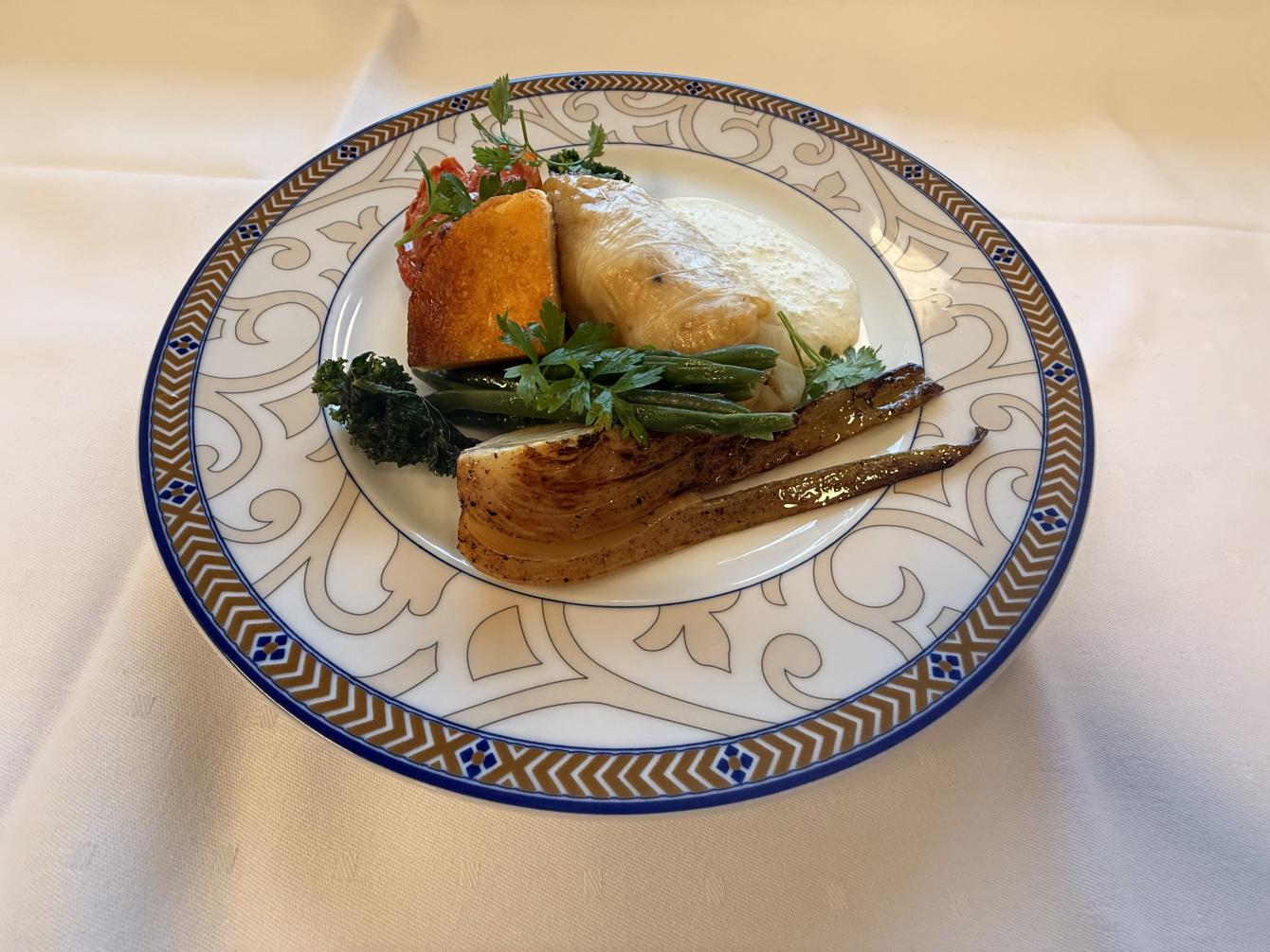 Pannstekt sikfilé från Brändö med svampstuvning från de åländska skogarna (AX)